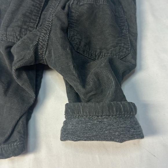 Baby GAP - 3 piece bundle -long sleeve onesies and lined pants. Size 0-3 months - Picture 12 of 12